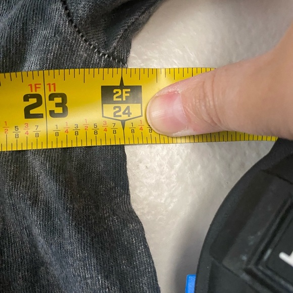 Distressed Gray Nirvana Smiley Graphic Live 93 Concert T Shirt Size XL Grunge - Picture 5 of 7